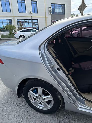 Продажа авто: Honda Accord: 2003 г., 2 л, Автомат, Бензин, Седан — 7