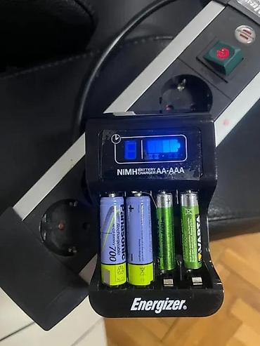 Ostali elektro materijali: Energizer punjač za baterije – NiMH AA/AAA - Tip: pametni punjač za — 1