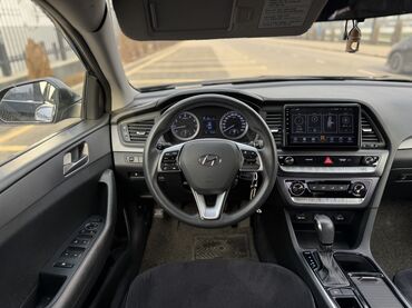 Hyundai: Hyundai Sonata: 2018 г., 2 л, Автомат, Газ, Седан — 7