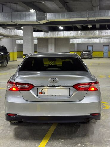 Toyota: Toyota Camry: 2018 г., 2.5 л, Автомат, Бензин — 5