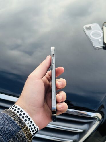 Apple iPhone: IPhone 12 Pro, 128 GB, Graphite, Simsiz şarj, Face ID — 3