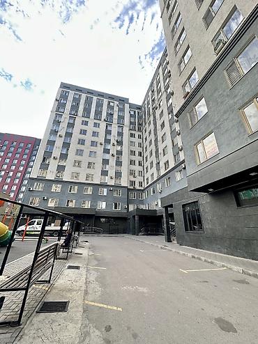 баят квартиры: 3 комнаты, 77 м², Элитка, 3 этаж, Старый ремонт — 10