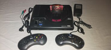 Video oyunlar üçün aksesuarlar: Sega mega drive 1 əla işləyir üstündə mortal kombat hədiyyə . Real