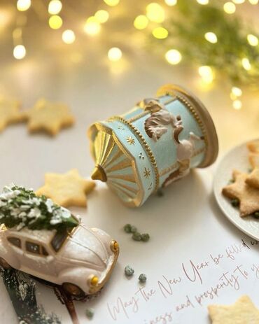 Yeni il oyuncaqları və bəzəkləri: Yeni il hədiyyə və oyuncaqları ətraflı məlumat ücün yaza və ya zəng — 12
