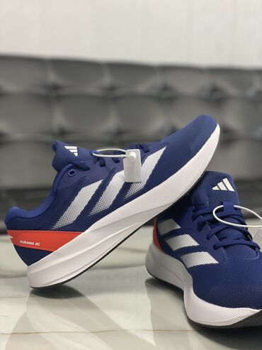 день и ночь: Мужские кроссовки, 41, Adidas, Новый, цвет - Синий, Бесплатная доставка