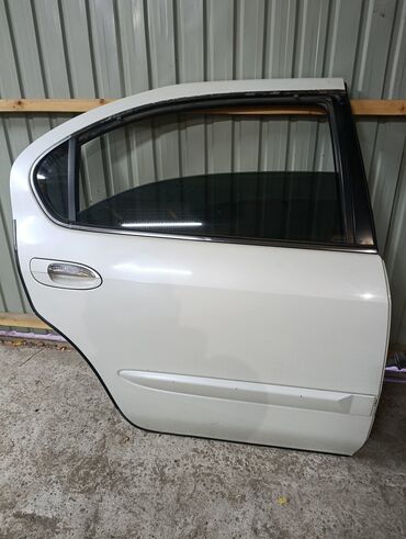 Другие автозапчасти: Nissan Cefiro Maxima A33 Ниссан Цефиро Максима А33 Задняя правая