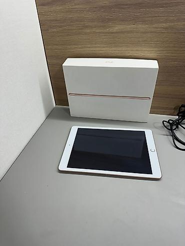 ipad 2: İşlənmiş Apple iPad 8 (2020), 10,2", < 64 GB, Ünvandan götürmə — 2