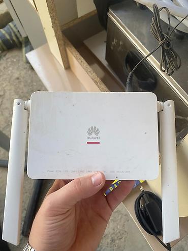 ps5 islenmis: Huawei Wi‑Fi router - Brend/model: Huawei (ön paneldə göstəricilər — 1