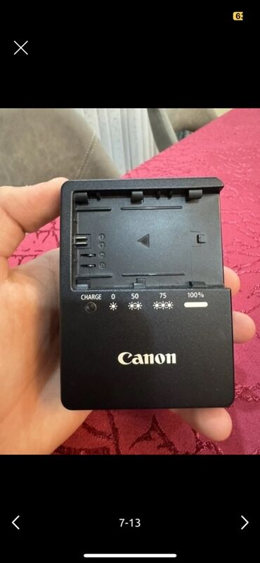 Fotokameralar: Canon EOS 7D fotoaparat + Canon EF‑S 18‑55mm f/3.5‑5.6 IS II obyektiv — 7