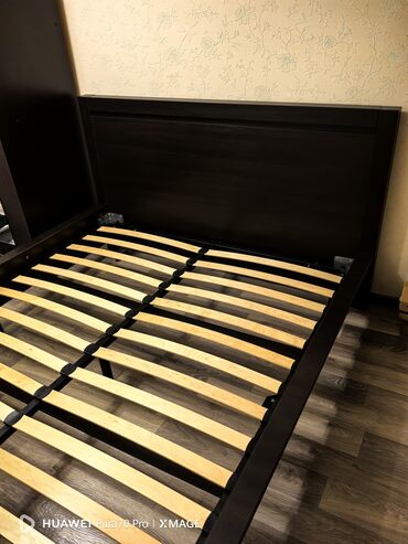 2 х спальный матрас: Продаю новую качественную двухспальную кровать Дуб венге August