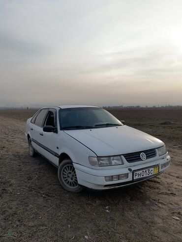 passat b2: Volkswagen Passat: 1995 г., 1.8 л, Механика, Бензин, Седан