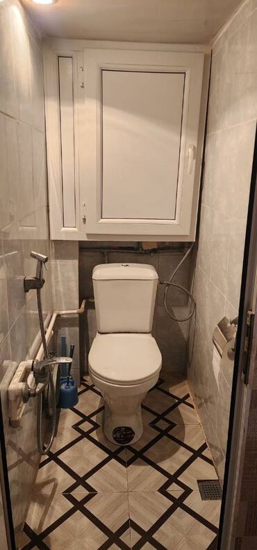 Uzunmüddətli kirayə mənzillər: Xətai Rayonu Cavanşir küç Həzi Aslanov Metrosu 3 otaqlı mənzil — 12