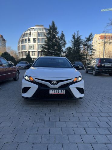 Toyota: Toyota Camry: 2018 г., 2.5 л, Автомат, Бензин, Седан