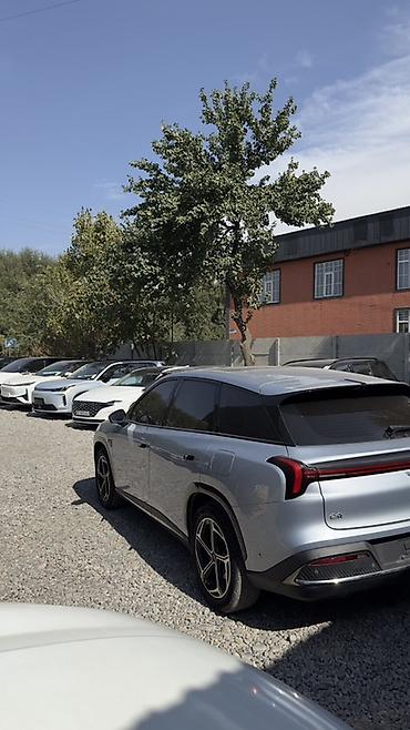 Tesla: NETA L последовательный гибрид современныйкроссовер серебристый) - lalafo.kg да — 4 Tesla: NETA L последовательный гибрид современныйкроссовер серебристый) - — 4