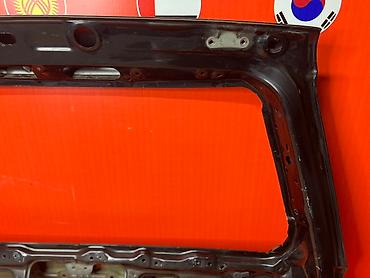 Крышки багажника и комплектующие: Крышка багажника Toyota, Оригинал — 7