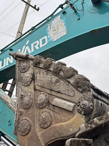 Экскаваторы: Экскаватор, Гусеничный — 14