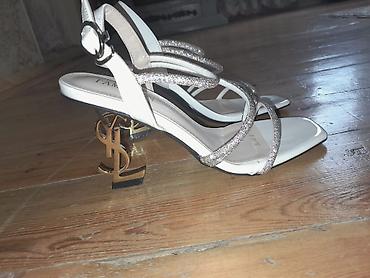 Basanoşka və səndəllər: YSL, Ölçü: 36, rəng - Ağ, Yeni — 3