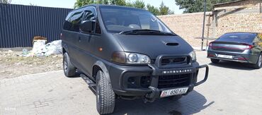 продаю или меняю с доплатой мне: Мини-тракторы Mitsubishi Delica: 1994 г., 2.9 л, Автомат, Дизель, Минивэн