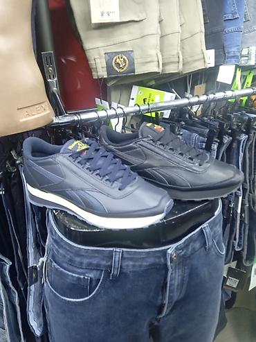 каса бела: Кроссовки Reebok 👟😍 В новь пришли Кожа💯🔥🔥🔥 Производство vietnam — 1