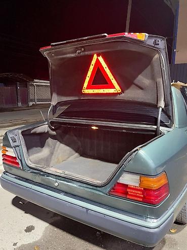 Mercedes-Benz: Mercedes-Benz W124: 1992 г., 2.3 л, Механика, Бензин, Седан — 8