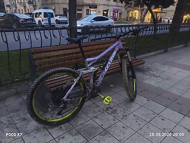 Cube Fritzz 160 HPA Pro 27.5. Full-suspension quruluşa malikdir, yəni
