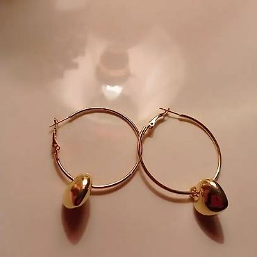 Minđuše: 800 din par — 2