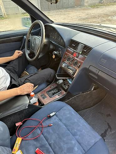 бамперы мерседес 124: Mercedes-Benz C-Class: 1994 г., 1.8 л, Автомат, Бензин, Седан — 6