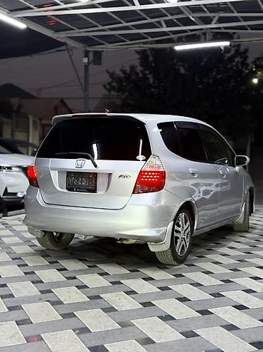 авто фреон: Honda Fit: 2004 г., Автомат, Бензин, Хэтчбэк — 5