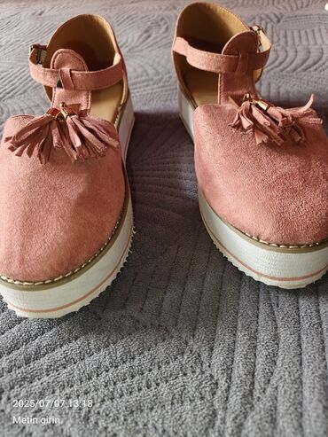 Uşaq ayaqqabıları: Yepyeni nabuk bir ayaqqabi trend yoldan gəlib 41 razmer Çox gözəl,və — 2