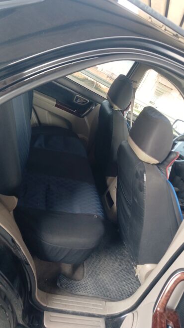 Kia: Kia Sorento: 2.5 l | 2004 il Ofrouder/SUV — 10