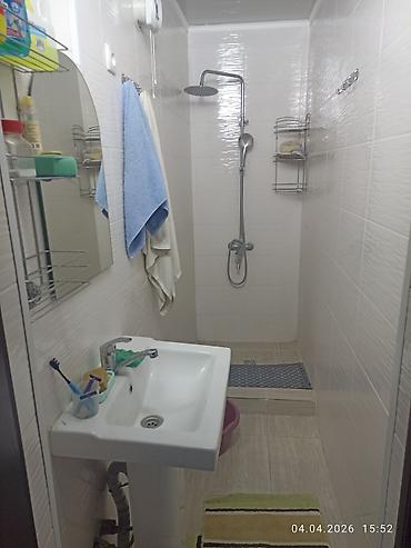 Продажа коттеджей и домов: Продается дом !!!Без посредников агенство недвижимости не беспокоить at lalafo.kg — 12 Продажа коттеджей и домов: Продается дом !!!Без посредников агенство недвижимости не беспокоить — 12