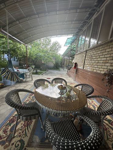 Откатные ворота: Продается дом из жжоного кирпича 3 комнатная и 2 времянки огород сад — 17