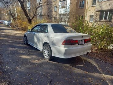 Honda: Honda Accord: 2001 г., 1.8 л, Автомат, Бензин, Седан