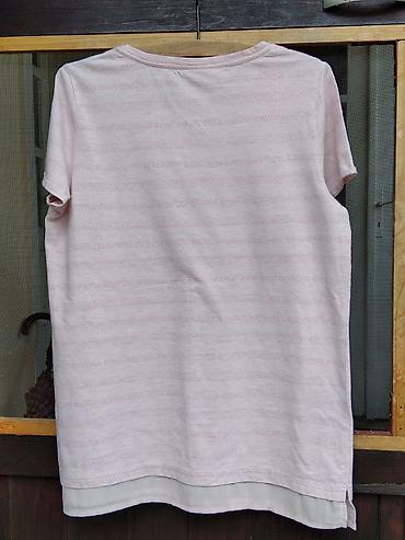 odece: Majica br. 40/42,kao nova. bebi roze boje jako lepa. Nemacka modna — 3