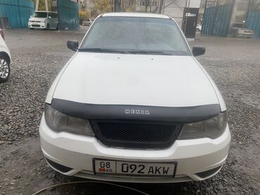 лаво машина: Daewoo Nexia: 2010 г., 1.5 л, Механика, Бензин, Седан