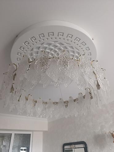 tavan dizaynlari: Çılçıraq, 10 və daha çox lampa, Metal — 2