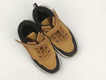 trampki adidas srebrne: Кросівки 35, Б/в