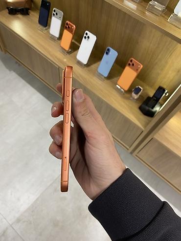 ipad 8 64: IPhone 17 Pro, 256 GB — 3
