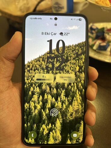 telefon j2 2018: Samsung Galaxy S22, 128 GB, rəng - Qara, Barmaq izi