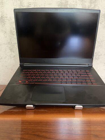 noutbuklar satisi: İşlənmiş MSI, 15.6 ", Intel Core i5, 256 GB, Ünvandan götürmə, Pulsuz çatdırılma