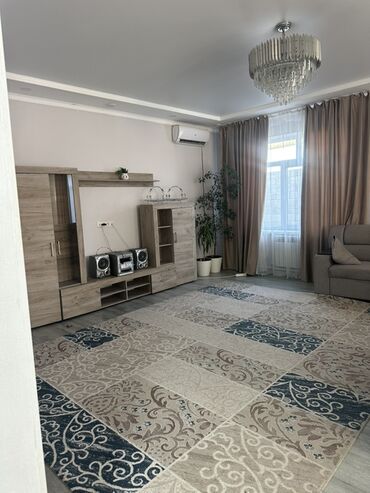 Долгосрочная аренда домов: 200 м², 6 комнат, Утепленный, Теплый пол, Бронированные двери — 1