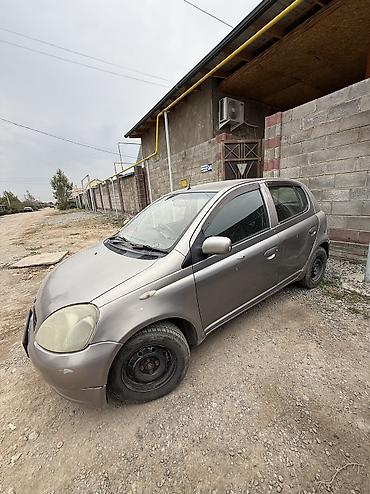 Toyota: Toyota Vitz: 2001 г., 1.3 л, Автомат, Бензин, Хэтчбэк — 3