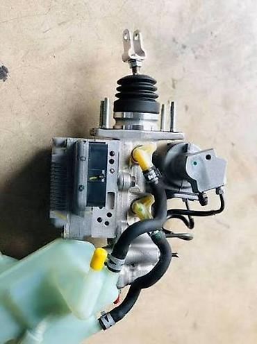 toyato prius: Toyota Prius Aqua AbS idyal veziyededi pul lazimdi ucuz vererem — 2