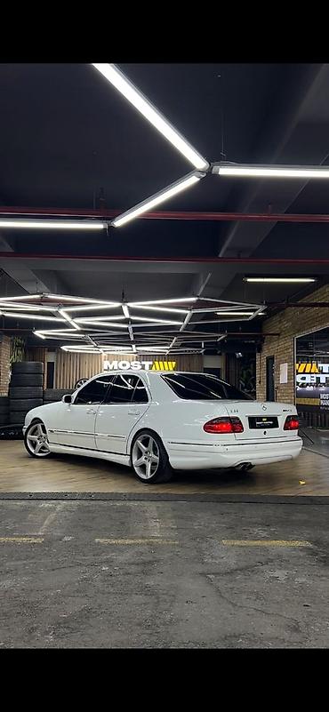 рампы: Mercedes-Benz E-Class: 2001 г., 5.5 л, Автомат, Бензин, Седан — 3
