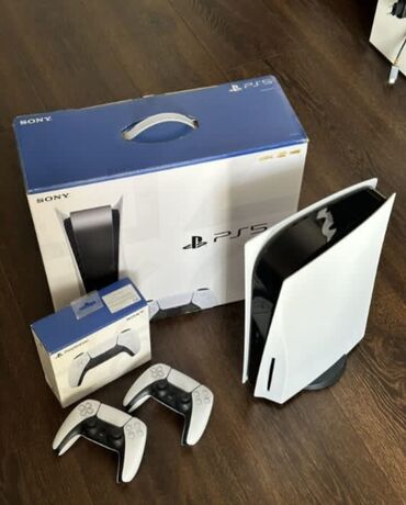 PS5 (Sony PlayStation 5): PlayStation 5 1TB 5 дисков 2 джойстика Внутри есть игры как: PUBG