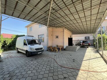 гостиница рабочий городок: 220 м², 5 комнат, Утепленный, Бронированные двери, Евроремонт