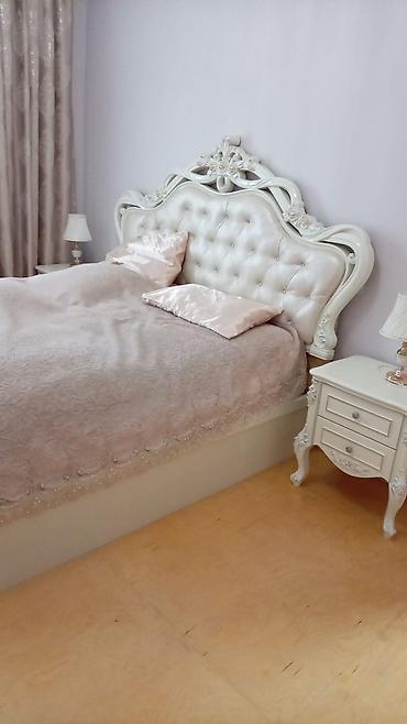 Yataq otağı dəstləri: İkinəfərlik çarpayı — 12