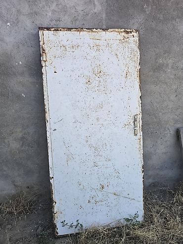 İşlənmiş Giriş qapısı Ünvandan götürmə