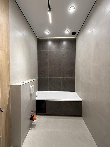 Продажа коттеджей и домов: Продается дом с новым ремонтом в ж/м Кара-Жыгач🏠🌳 📍Локация - ул — 13