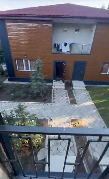 Продажа коттеджей и домов: *Продаётся коттедж в Иссыкуль 90м2, 2 этажа, в коттеджном городке — 1